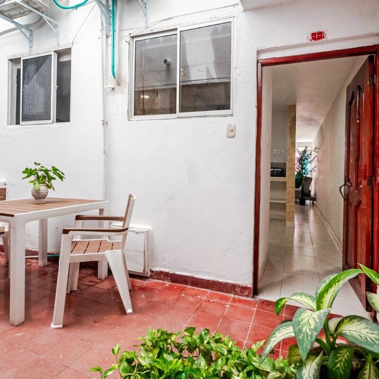 Apartamento colonial balcón A 1 1 - Two-Bedroom Apartment - 41