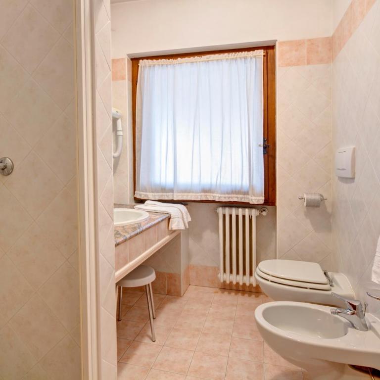Hotel Serena Cortina - Camera Matrimoniale/Doppia con Letti Singoli nella Dependance - 2