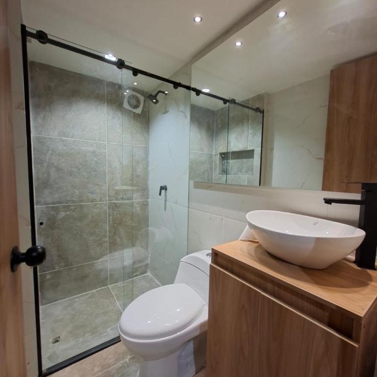 Manglar 706 - Apartamento de 3 dormitorios con balcón - 2