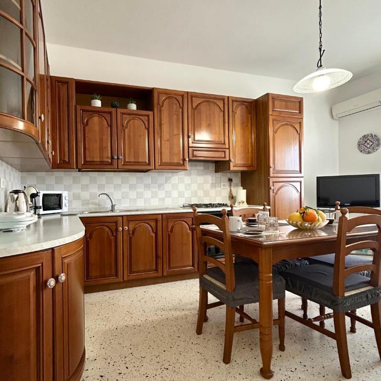 Binario 14 - Appartamento con 2 Camere da Letto - 2