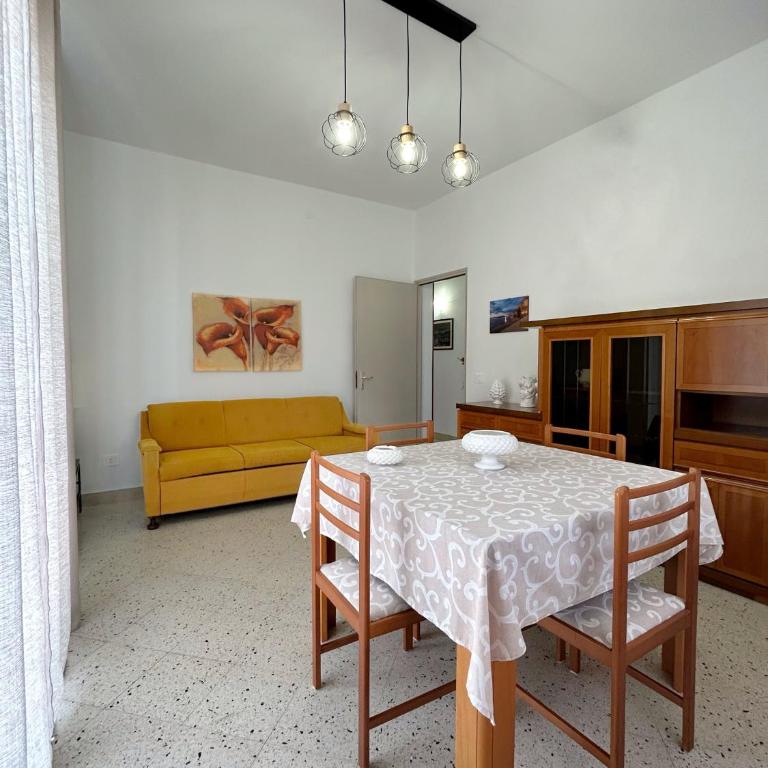 Binario 14 - Appartamento con 2 Camere da Letto - 8