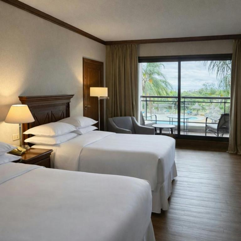 Sheraton Colonia Golf & Spa Resort - Deluxe, Guest room, 2 Twin/Single Bed(s), River view - 2