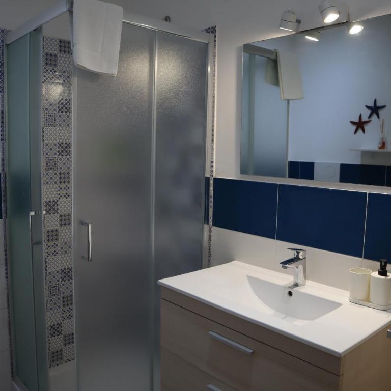 Fortuna Guest House - Charm & Relax rooms - Large Double Room - 14