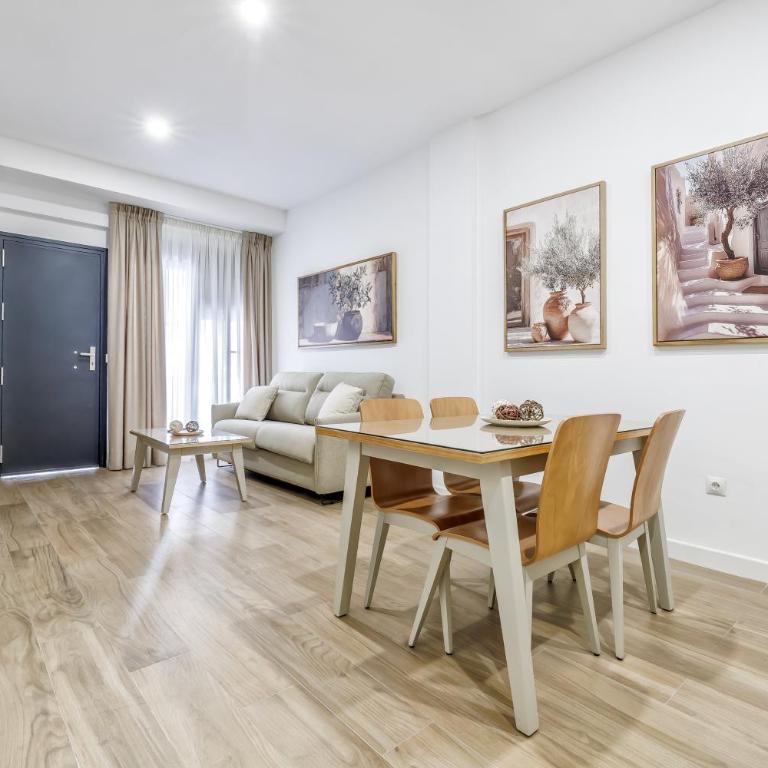 Alminar Apartamentos, Parking incluido junto al centro - Apartamento de 1 dormitorio - 3
