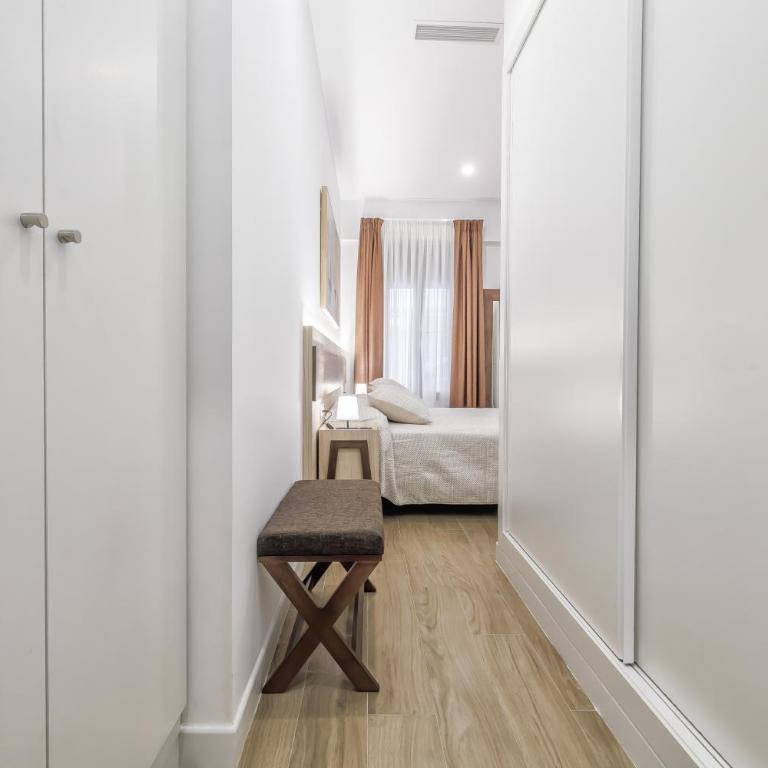 Alminar Apartamentos, Parking incluido junto al centro - Apartamento de 1 dormitorio - 15