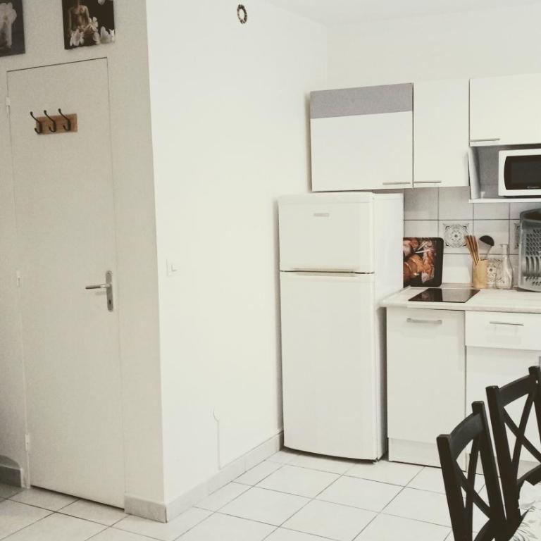 Charme Historique ville D AGDE - Appartement 1 Chambre - 3