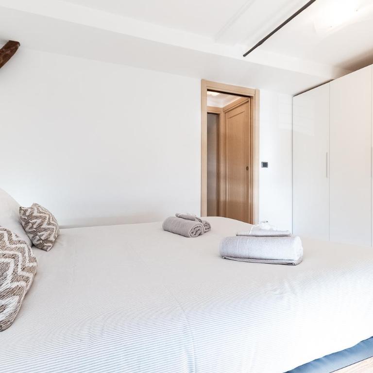 -Fronte Mare- Centro Storico - Two-Bedroom Apartment - 10