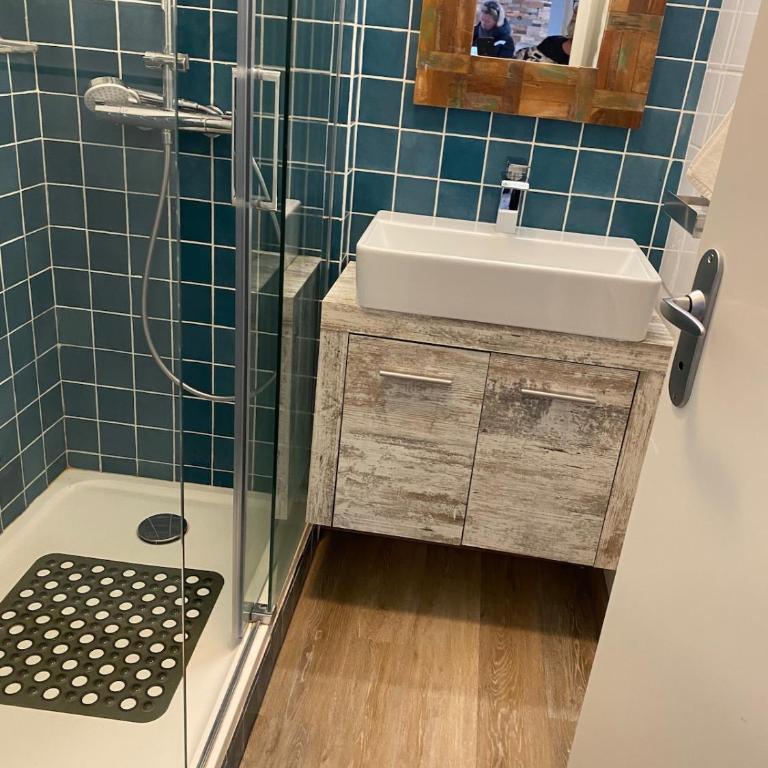 2 Chambres Centre Station 1600 - Appartamento con 2 Camere da Letto - 3