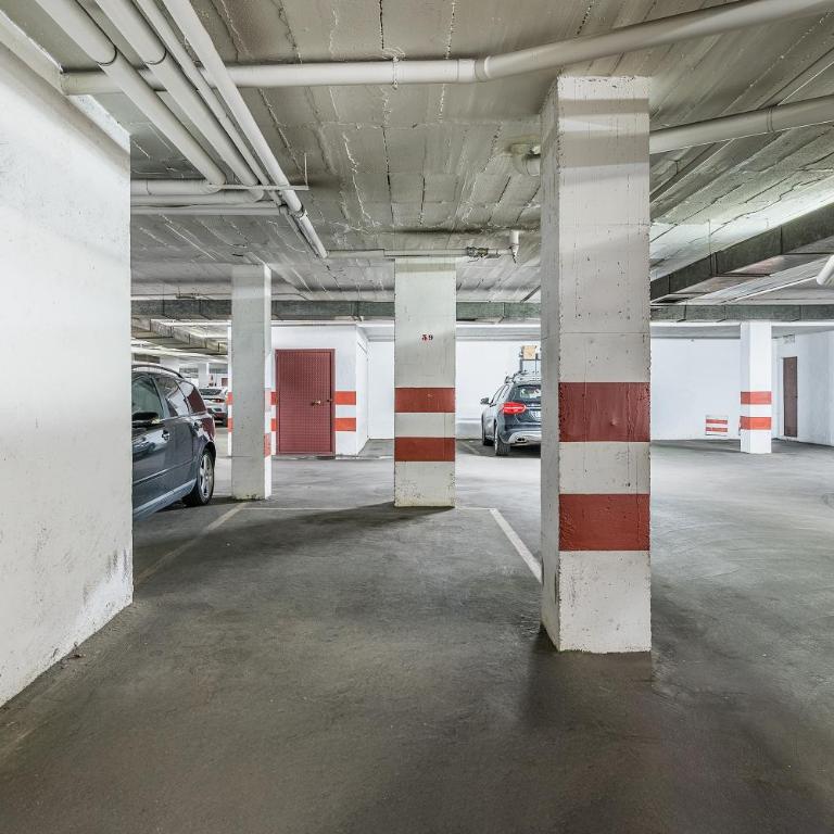 Apartamento Dalmases con Parking Gratis - Hermosas Vistas a Sierra Nevada - Two-Bedroom Apartment - 9