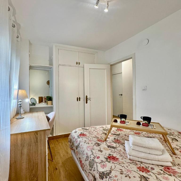 Apartamento Dalmases con Parking Gratis - Hermosas Vistas a Sierra Nevada - Two-Bedroom Apartment - 62