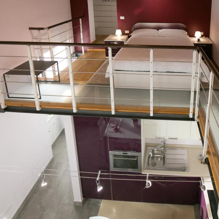 VERSOVERDE HOTEL Alzaia Naviglio Grande - Appartamento su 2 Livelli con Vista Naviglio - 4