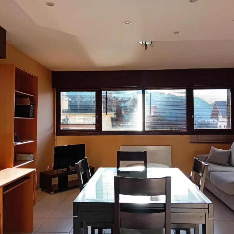 Résidence Saint Christophe - Spacieux appartement sur les Hauteurs de la Ville ! MAE-7524 - Appartement - 2