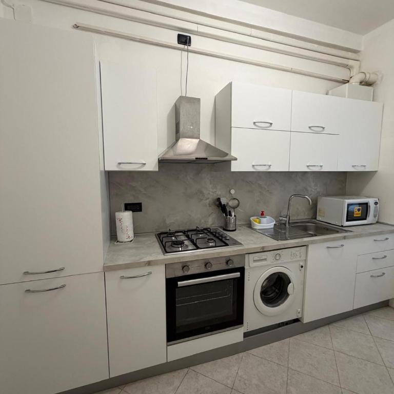 Brezza albaro apartment - Appartamento con 2 Camere da Letto - 28