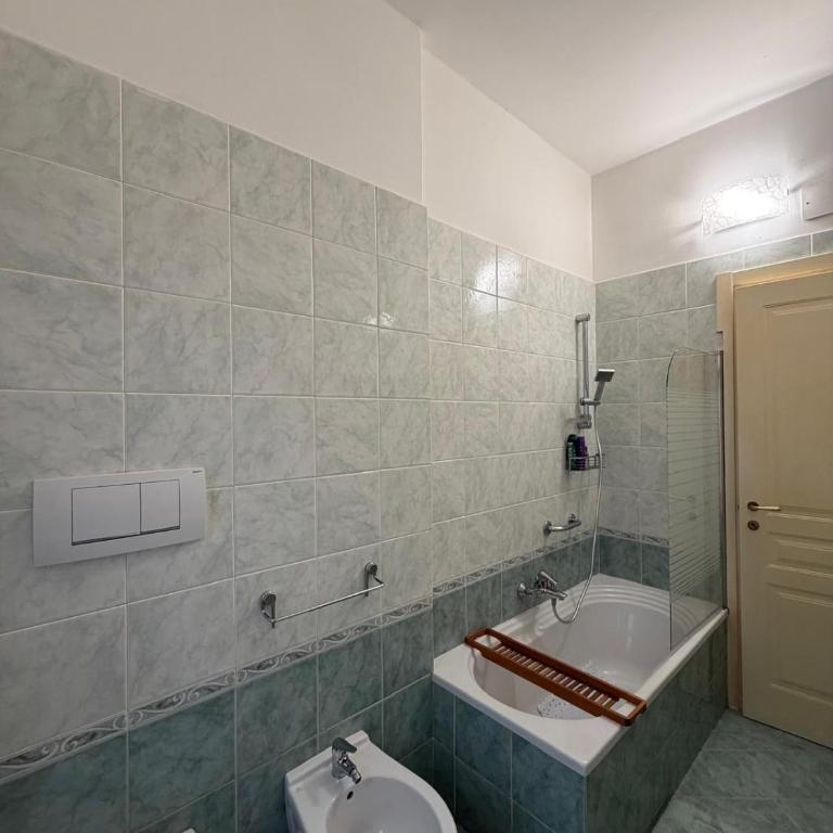 Brezza albaro apartment - Appartamento con 2 Camere da Letto - 9