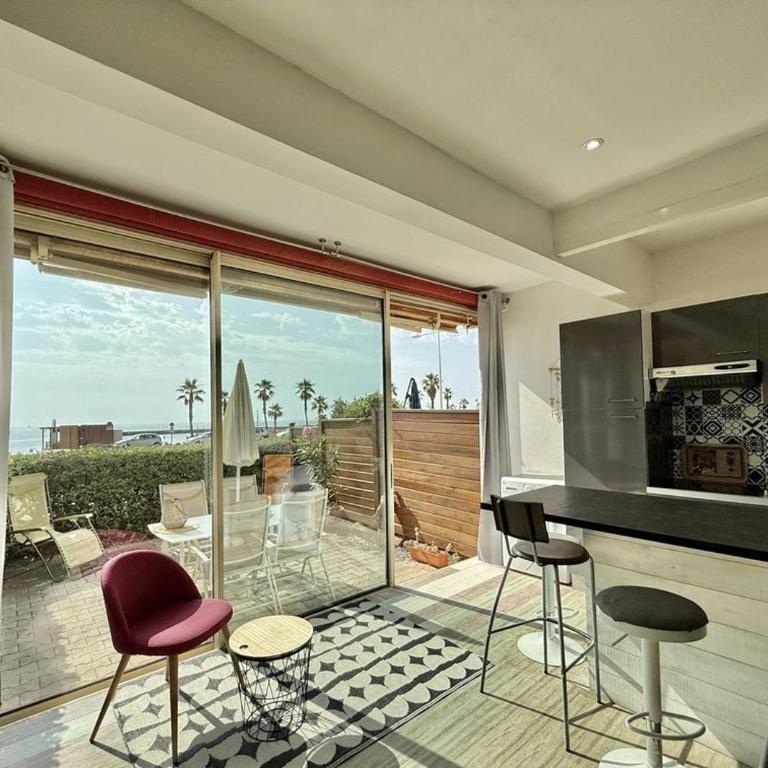 Logement en rez de jardin avec terrasse privée face à la mer ! - Appartamento con 1 Camera da Letto - 3