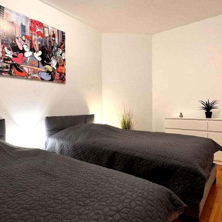 Wohnen am Fluss im City Apartment Linz Donaublick - Garten, Cafe & WLAN, Self-checkin, Parkplatz, für 4 Gäste - Apartment mit 2 Schlafzimmern - 4