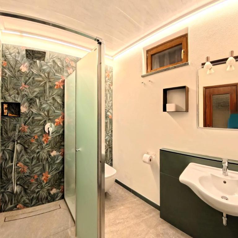 Villa Arianna Lake View Apartments with Pool - Ground Floor Apartment with Lake View - 15