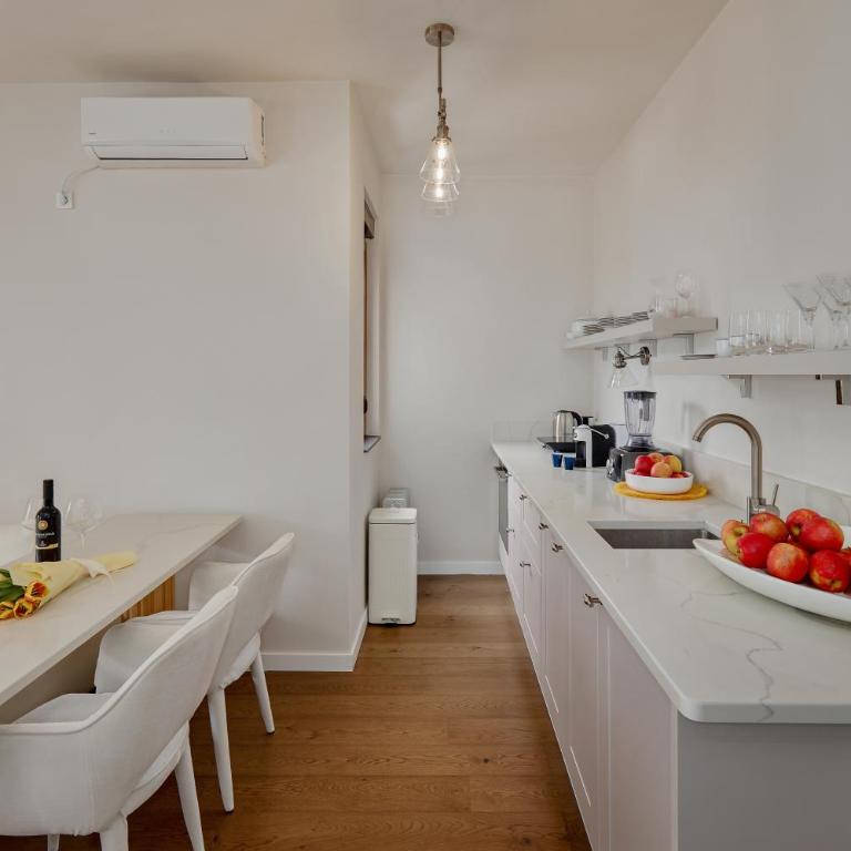 Aura di Kotor by MN Property - One-Bedroom Apartment - 7