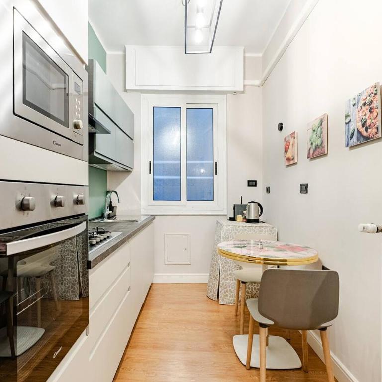 Apartment I Portici di Sottoripa -1 minuto a piedi dall'Acquario - Appartamento con 1 Camera da Letto - 25