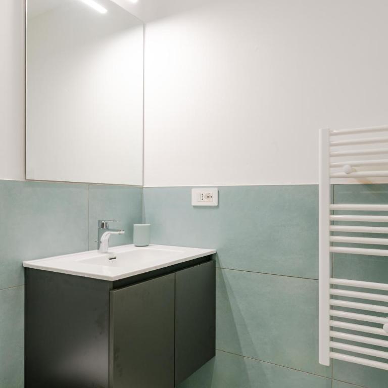 Centro Lungo Po Casa Regina - Appartamento con 1 Camera da Letto - 23
