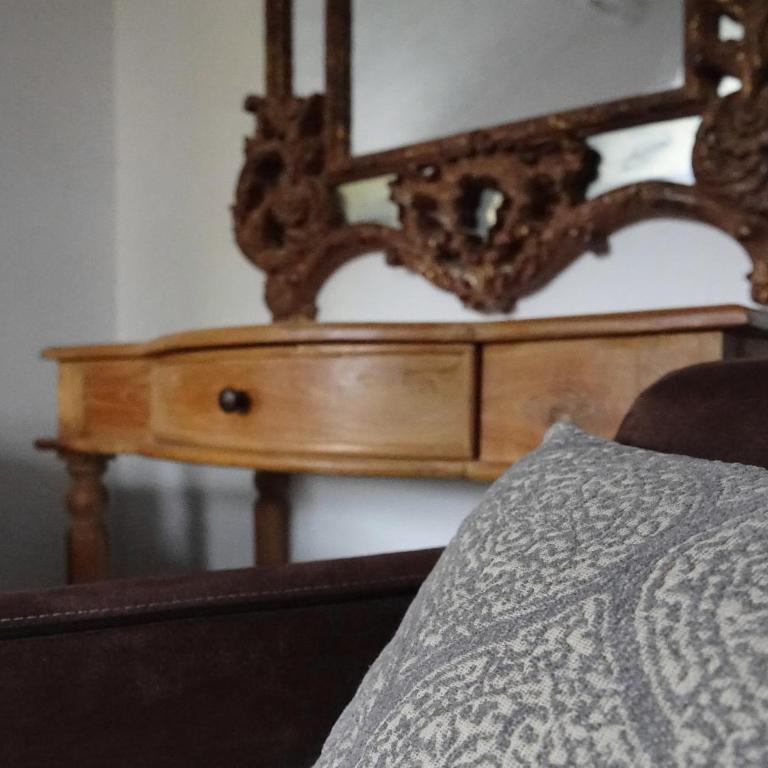 Auberge De La Poulcière - Suite Junior Lit King-Size - 14