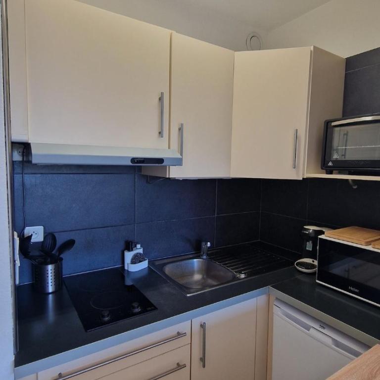 Charmant studio 3 étoiles au cœur de la ville Dax - Appartement 1 Chambre - 17