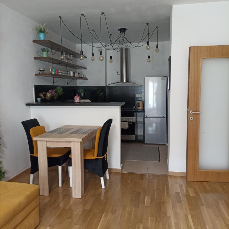 Apartman Cherine - One-Bedroom Apartment - 9