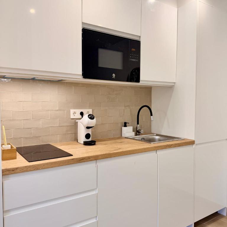 El Castillo Apartamentos Boutique Old Town Estepona - EaW Homes - Apartamento de 2 dormitorios con terraza - 13