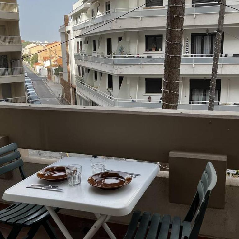 Grand studio lumineux, 4 pers, accès plage, proche commerces, balcon - FR-1-696-71 - Estudio - 2