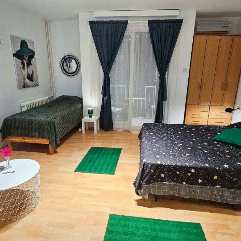 Green Residence - One-Bedroom Apartment - 4