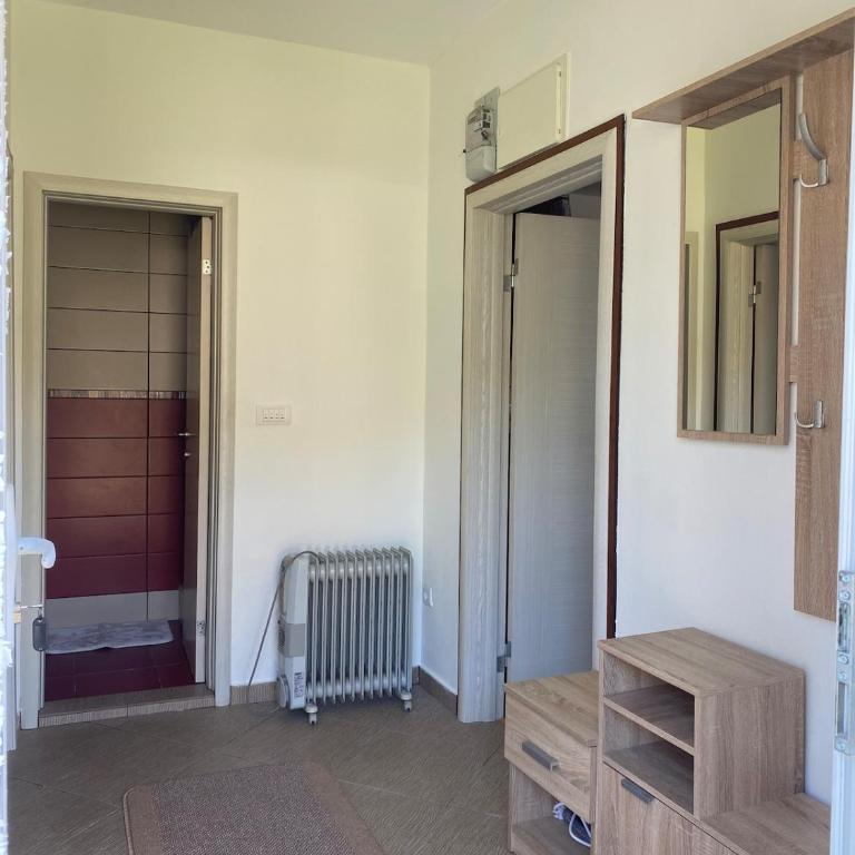 Bela Rada - Apartman sa 1 Spavaćom Sobom - 2