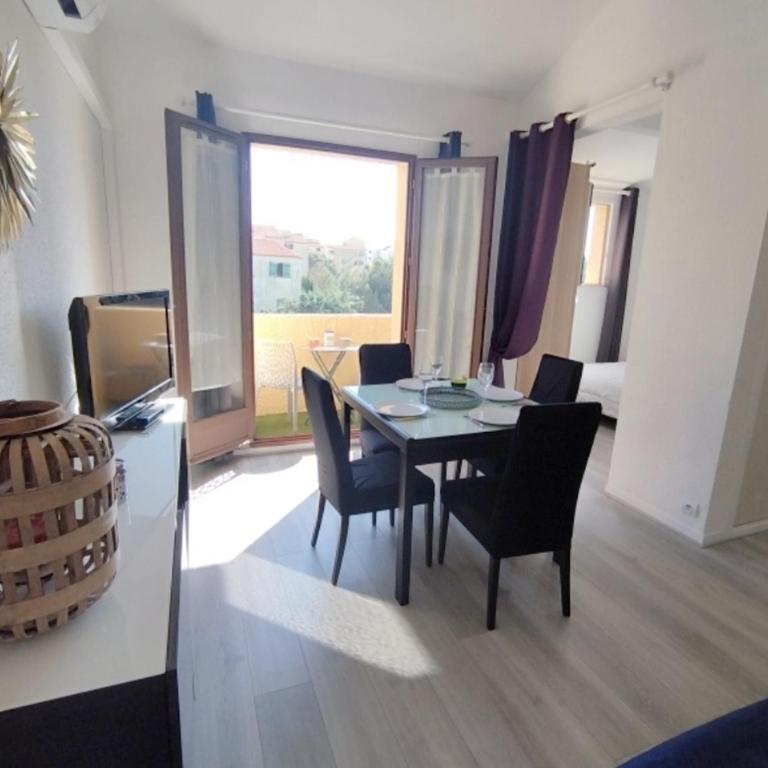Appartement climatisé avec parking, 4 pers., St-Pierre-La-Mer - FR-1-795-76 - Apartment - 2