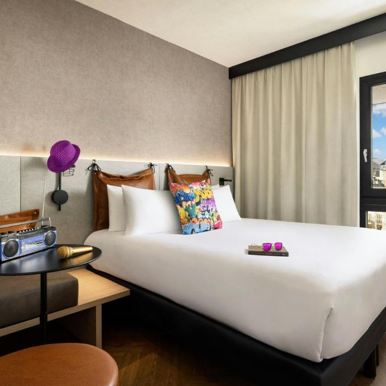 Moxy Paris La Villette - Chambre Lit Queen-Size Suprême - 3