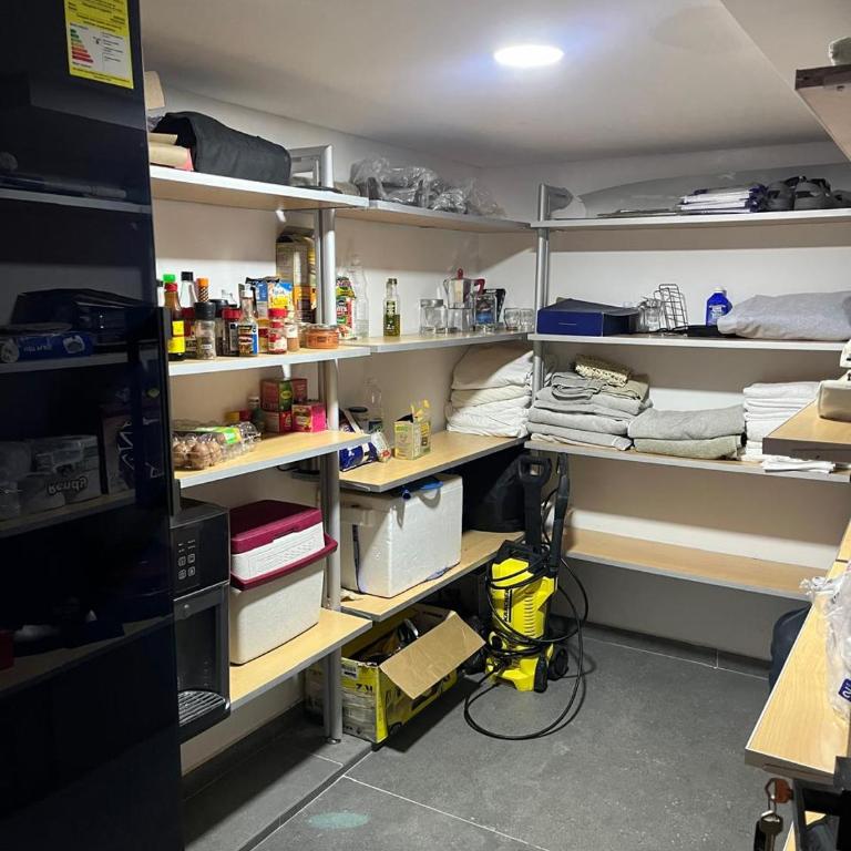 Amoblados , Cartagena, El Laguito - Three-Bedroom Apartment with Sea View - 2