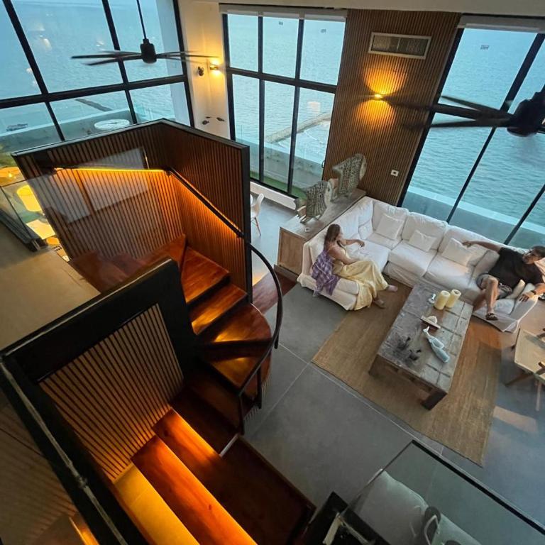 Amoblados , Cartagena, El Laguito - Three-Bedroom Apartment with Sea View - 9