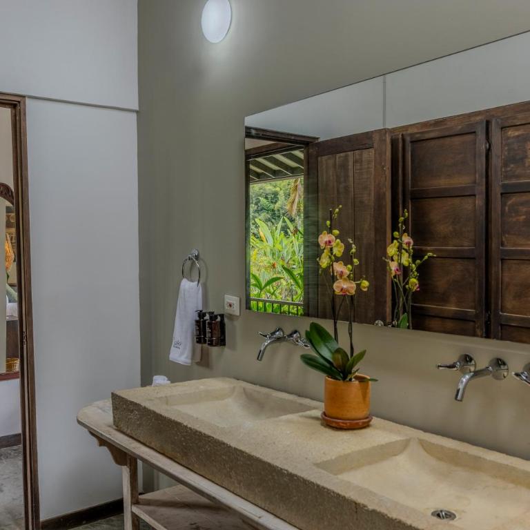 Tukki Ecolodge Hotel - Suite con bañera de hidromasaje - Cama extragrande - 6