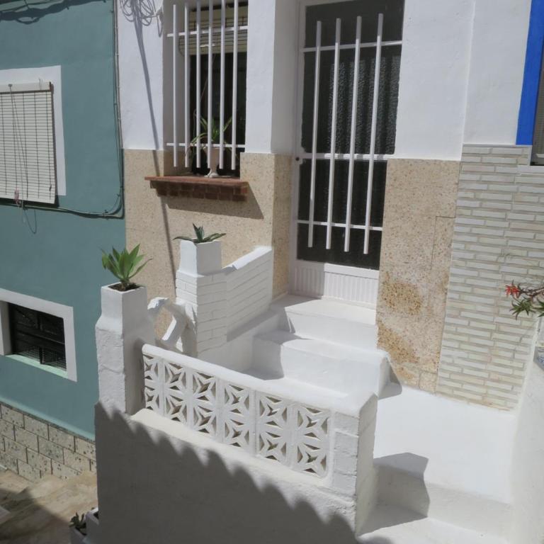 Casa al Castillo - charming & authentic townhouse - terrace with stunning castle views - Vacation Home - 47
