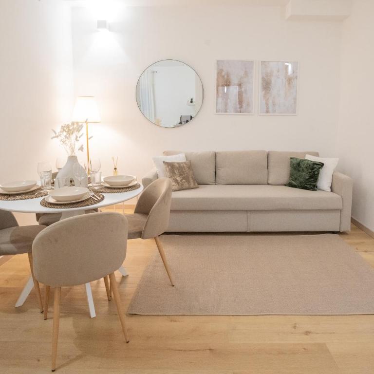 Alatea Valverde - One-Bedroom Apartment - 10