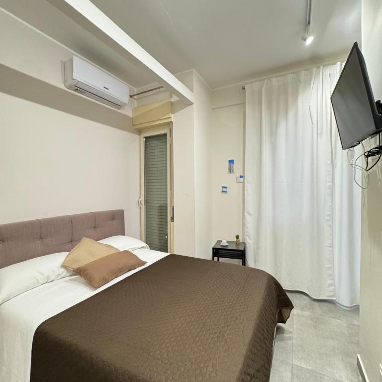 Ninfa House - Large Single Room - 7