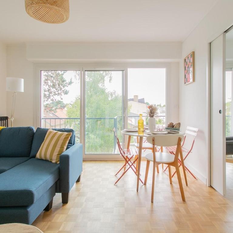 Solaya - Bright 2 bedroom - Balcony - Parking - Appartement 2 Chambres - 24