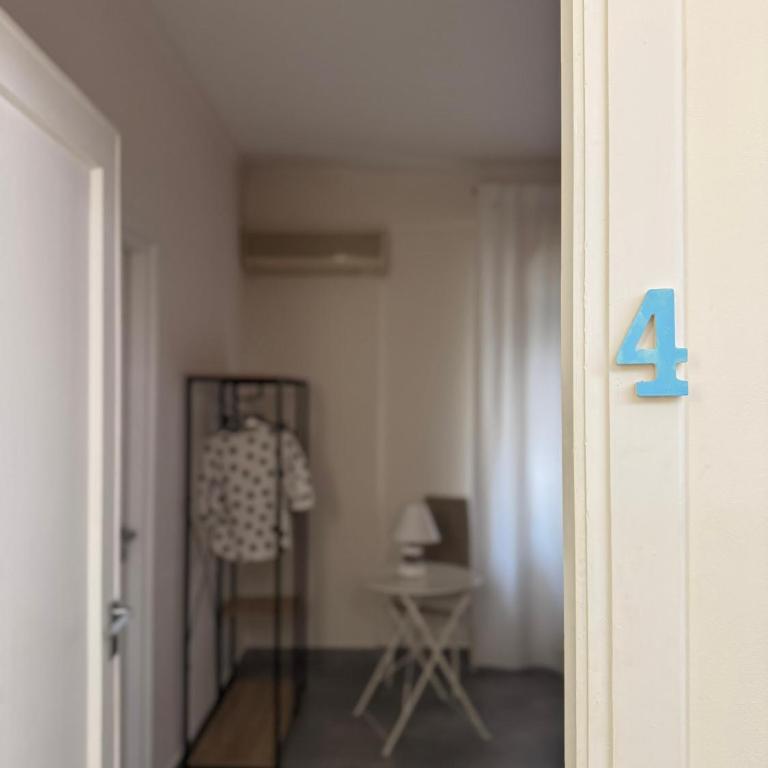 Ninfa House - Large Double Room - 9
