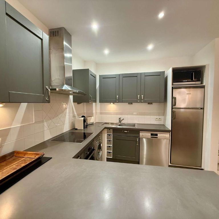 B003 Superbe 2 chambres centre Cannes - Appartement - 10