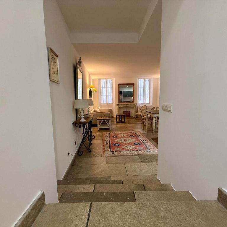 B003 Superbe 2 chambres centre Cannes - Appartement - 23
