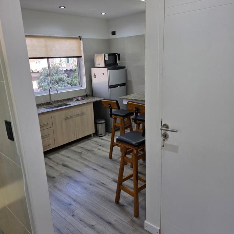 Complejo Turístico Mendoza - Apartamento de 1 dormitorio con vistas al jardín - 3