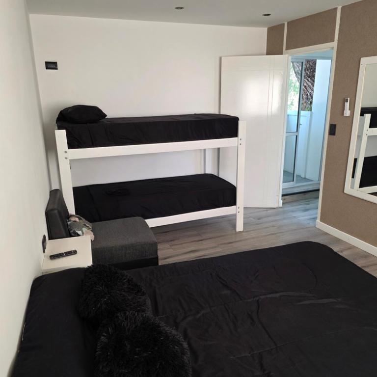 Complejo Turístico Mendoza - Apartamento de 1 dormitorio con vistas al jardín - 4