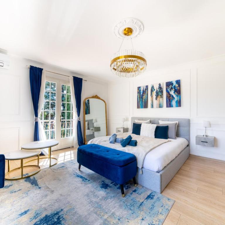 Superbe Villa classée 4 étoiles, Jardin 1200m2 et Piscine - 8 Personnes - Maison de Vacances 4 Chambres - 24