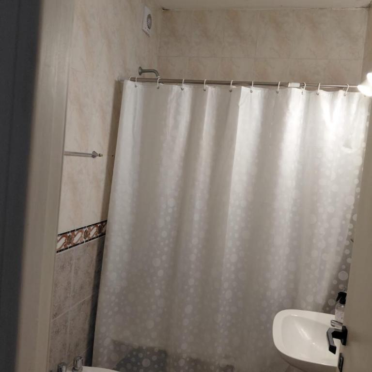Departamento equipado, excelente ubicación - Two-Bedroom Apartment - 6