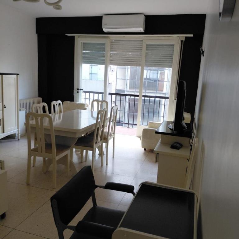Departamento equipado, excelente ubicación - Two-Bedroom Apartment - 19