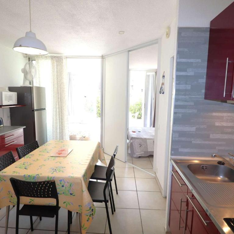 T2 RDC avec Terrasse Sud, 4 Pers, Parking - FR-1-307-187 - Apartment - 23