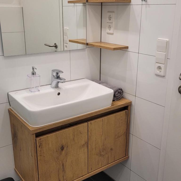 Ferienwohnungen Beck - hochwertig eingerichtet, in ländlicher Lage mit großem Garten - Apartamento de 1 dormitorio - No fumadores - 2